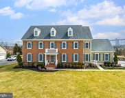 41963 Barnsdale View Ct, Ashburn image