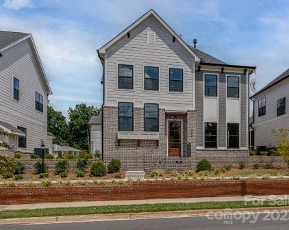 420 S Main  Street, Belmont