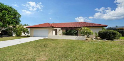 2218 Lakewood Drive, Nokomis
