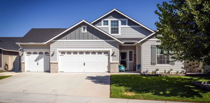 272 W Screech Owl Dr, Kuna