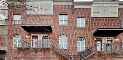223 Harbour Place  Drive, Davidson