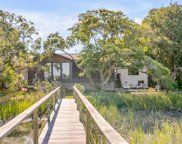 9 13th Avenue, Isle Of Palms image