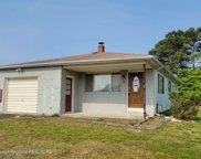 3 Newcastle Court, Toms River image