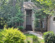 37 N Lakeridge Circle, The Woodlands image