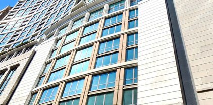 130 N Garland Court Unit #4-13, Chicago