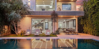 726 N Martel Avenue, Los Angeles