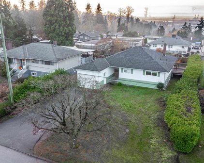 10237 125 Street, Surrey